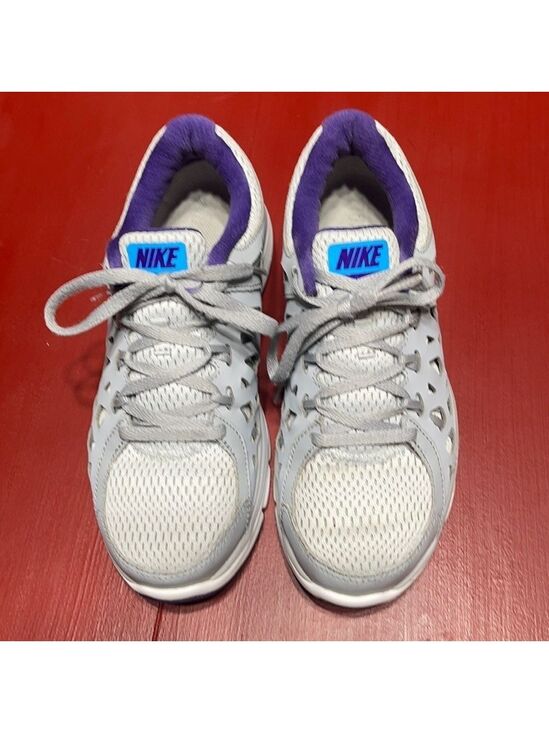 Nike Shoes - Nike duel fusion run 2